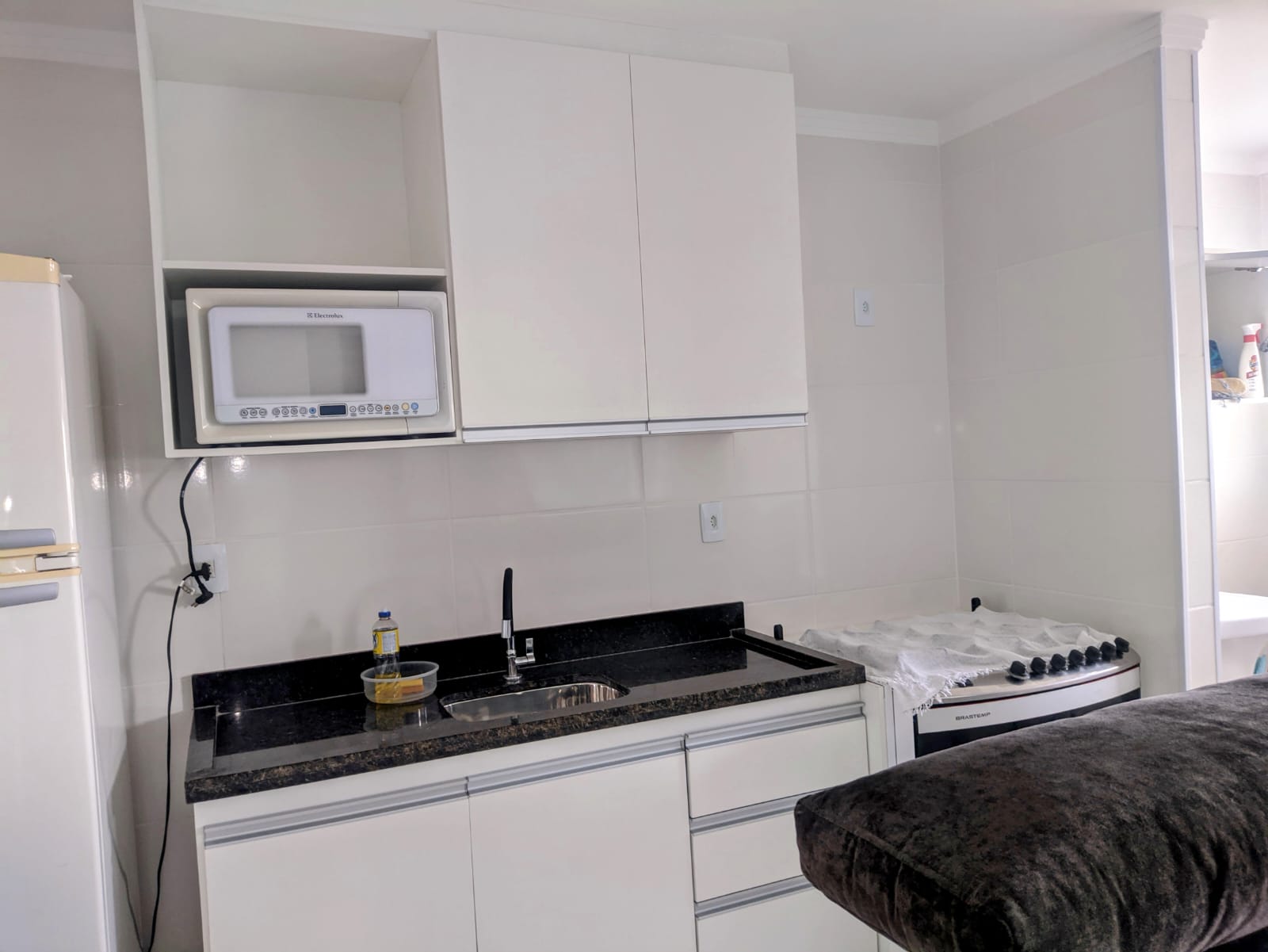 Apartamento à venda com 2 quartos, 68m² - Foto 17