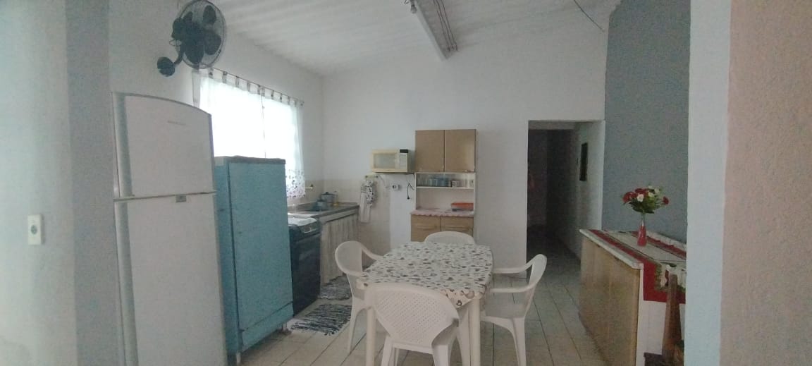 Casa à venda com 2 quartos, 84m² - Foto 3