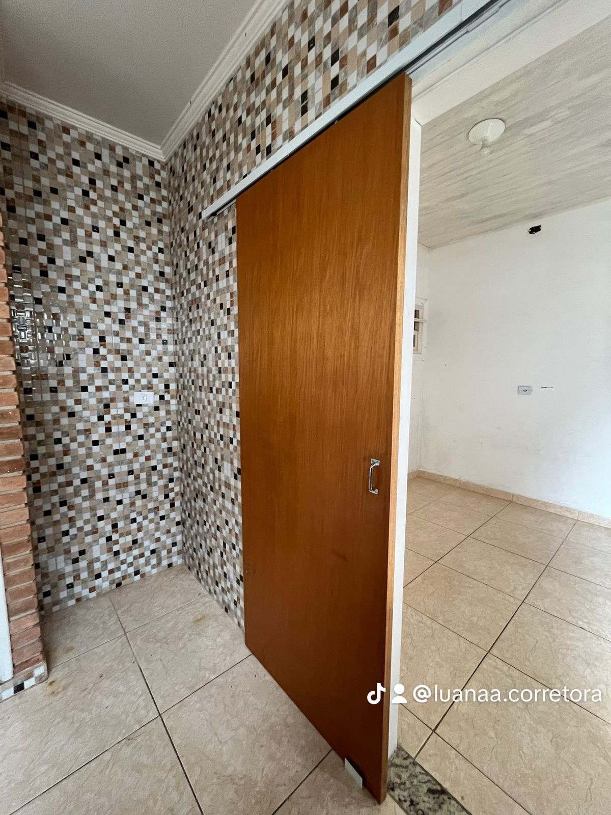 Casa para alugar com 4 quartos, 123m² - Foto 25