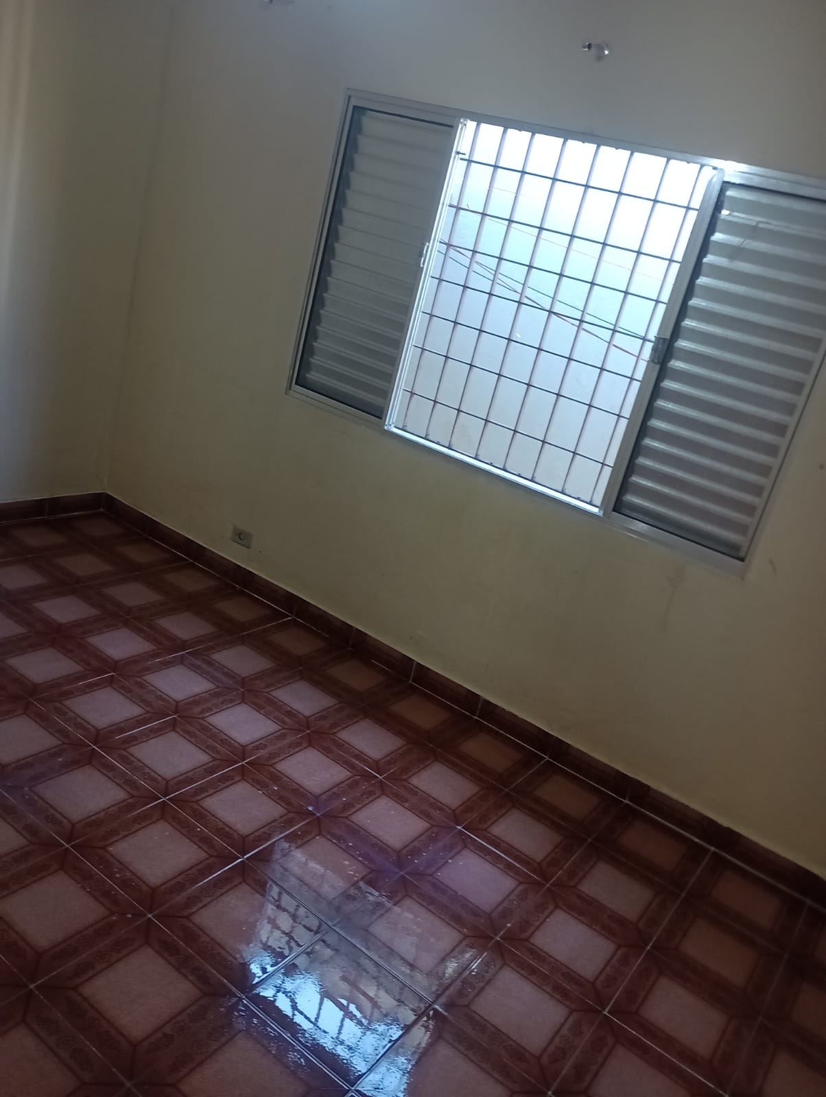 Casa à venda com 3 quartos, 72m² - Foto 12