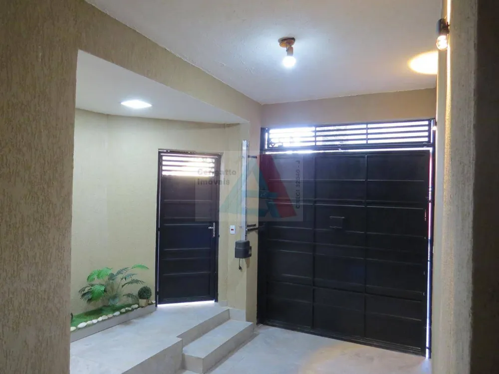 Casa, 3 quartos, 136 m² - Foto 2