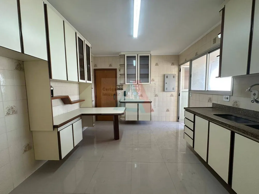 Apartamento, 3 quartos, 141 m² - Foto 3