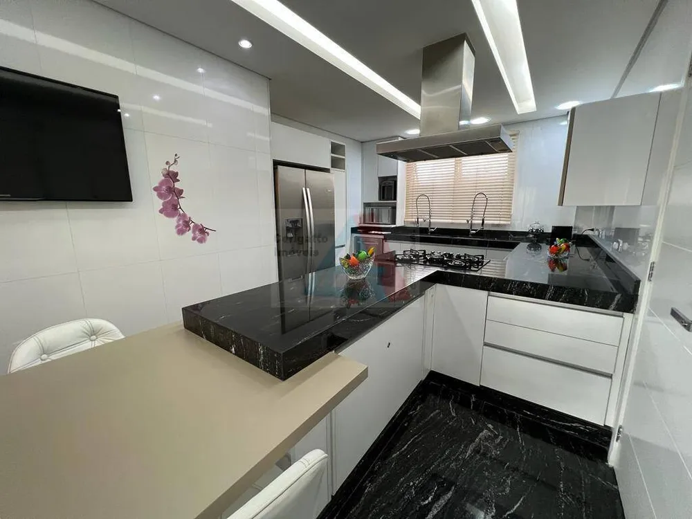Apartamento, 3 quartos, 227 m² - Foto 10