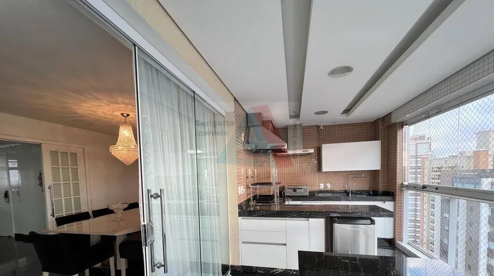 Apartamento, 3 quartos, 227 m² - Foto 2