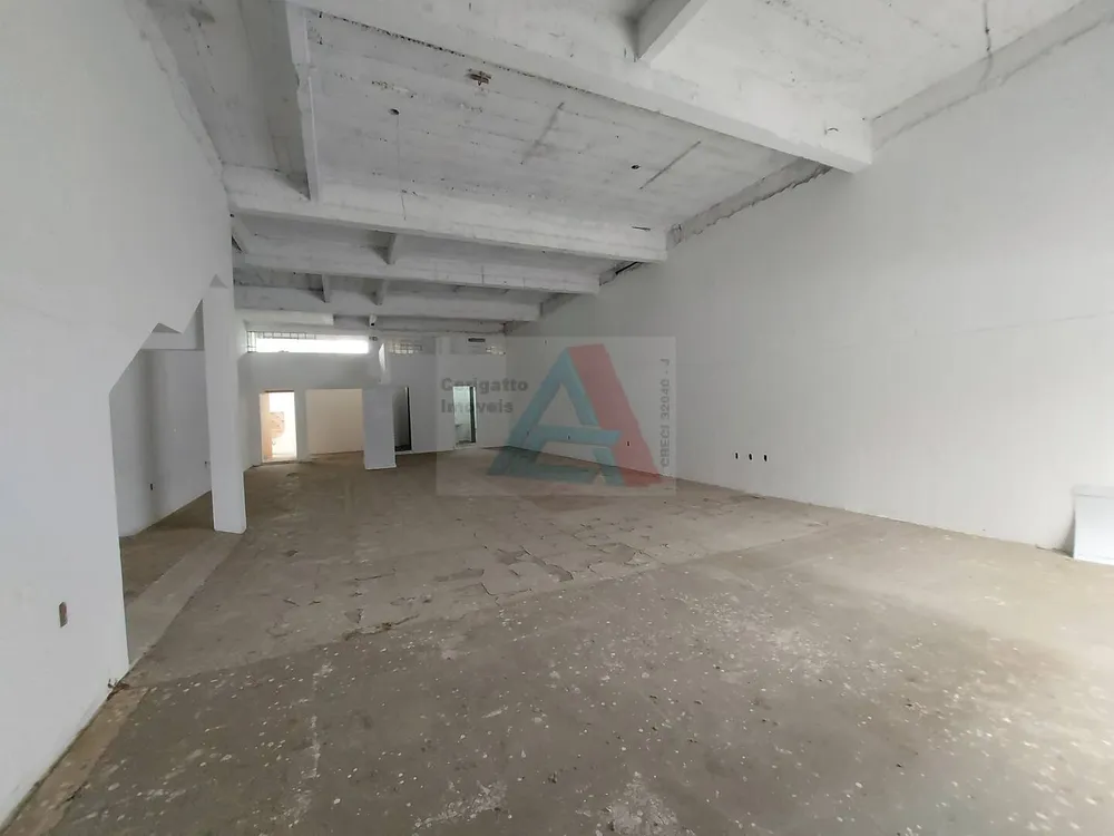 Depósito-Galpão, 172 m² - Foto 1