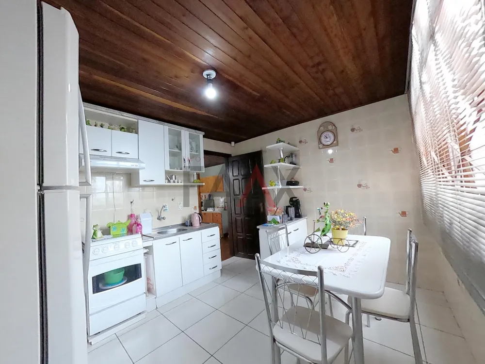 Casa, 3 quartos, 146 m² - Foto 3