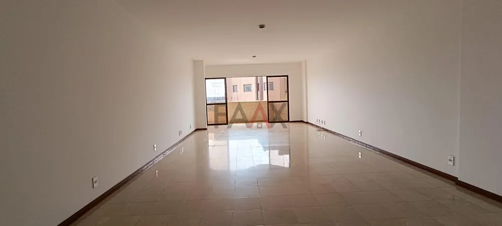 Apartamento, 2 quartos, 235 m² - Foto 1