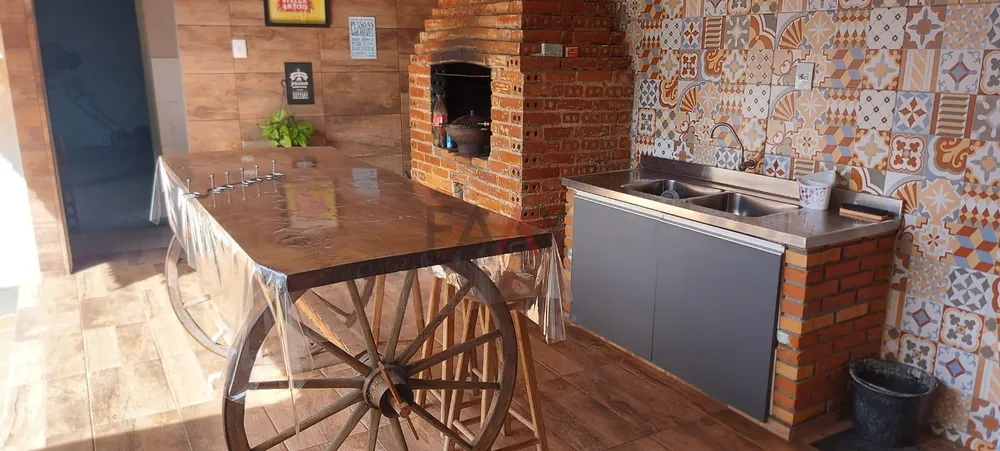 Casa, 3 quartos, 260 m² - Foto 11