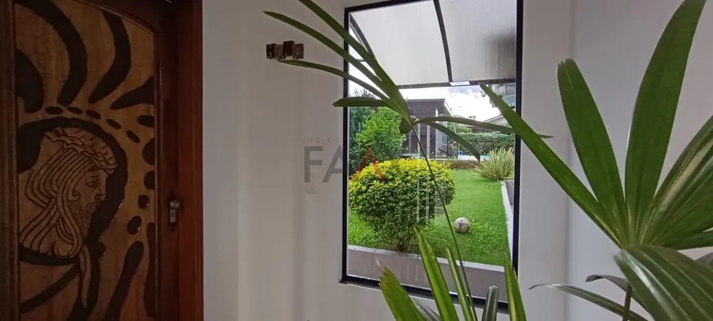 Casa, 4 quartos, 255 m² - Foto 12