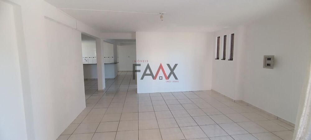 Apartamento à venda com 3 quartos - Foto 4