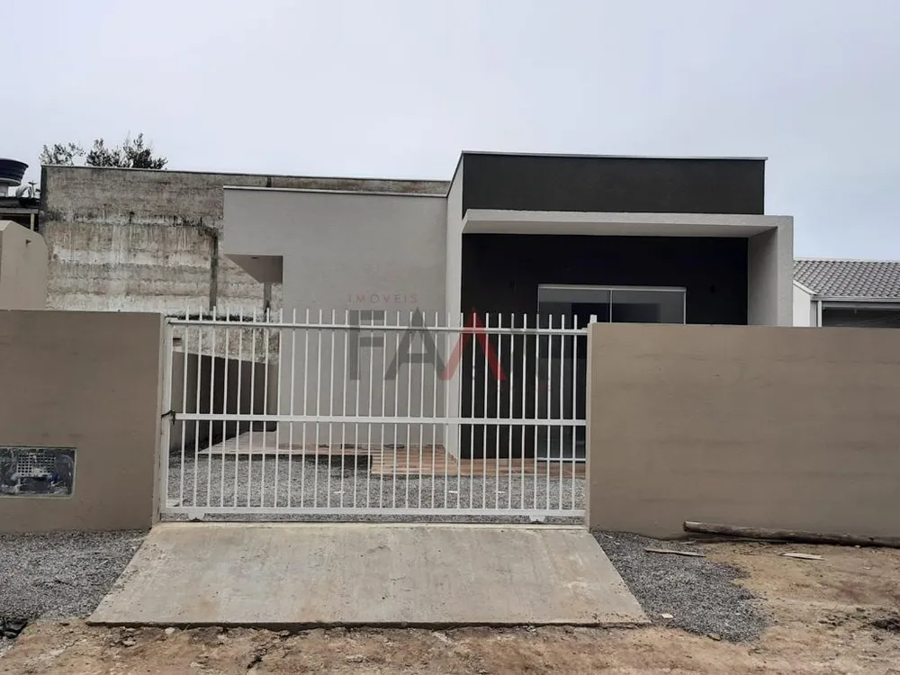 Casa, 2 quartos, 82 m² - Foto 1