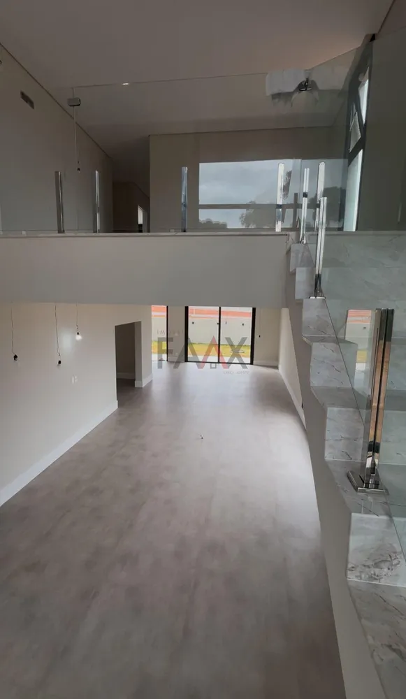 Sobrado, 3 quartos, 320 m² - Foto 3