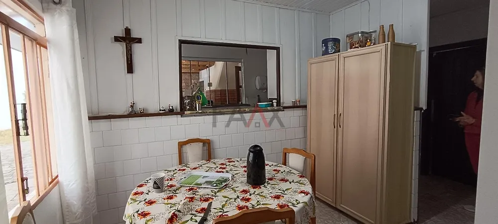 Casa, 4 quartos, 300 m² - Foto 4