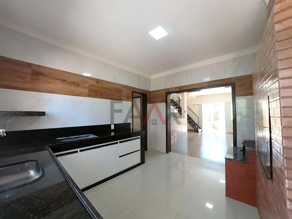 Sobrado, 1 quarto, 250 m² - Foto 7