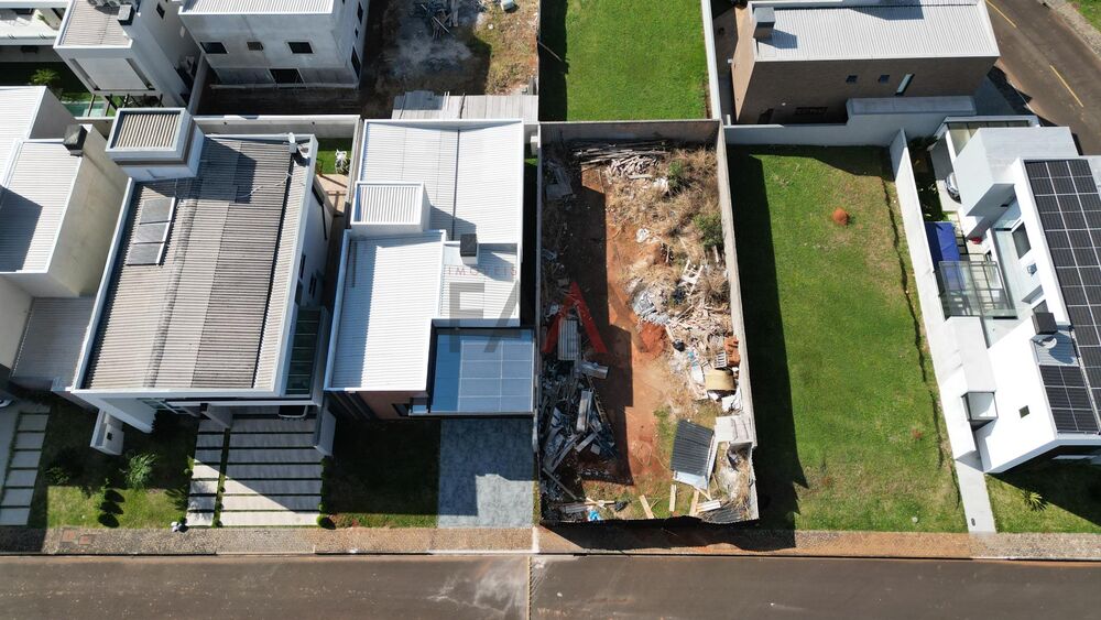Terreno à venda, 732m² - Foto 1