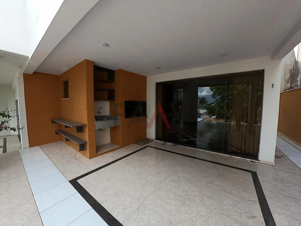 Sobrado, 3 quartos, 248 m² - Foto 4