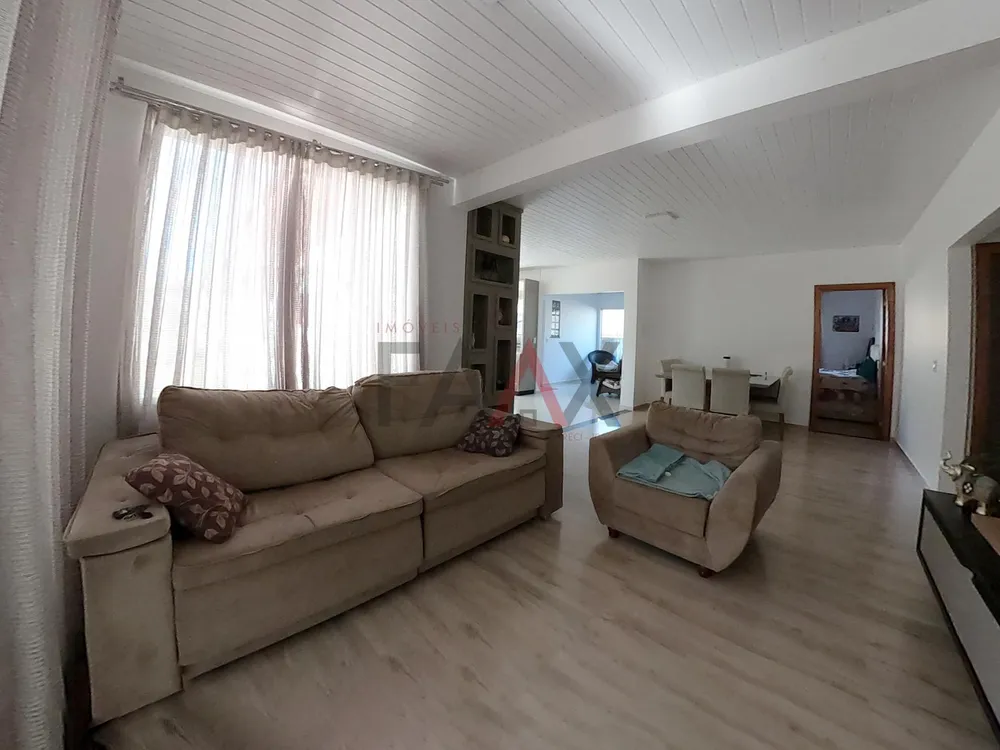 Casa, 2 quartos, 280 m² - Foto 2