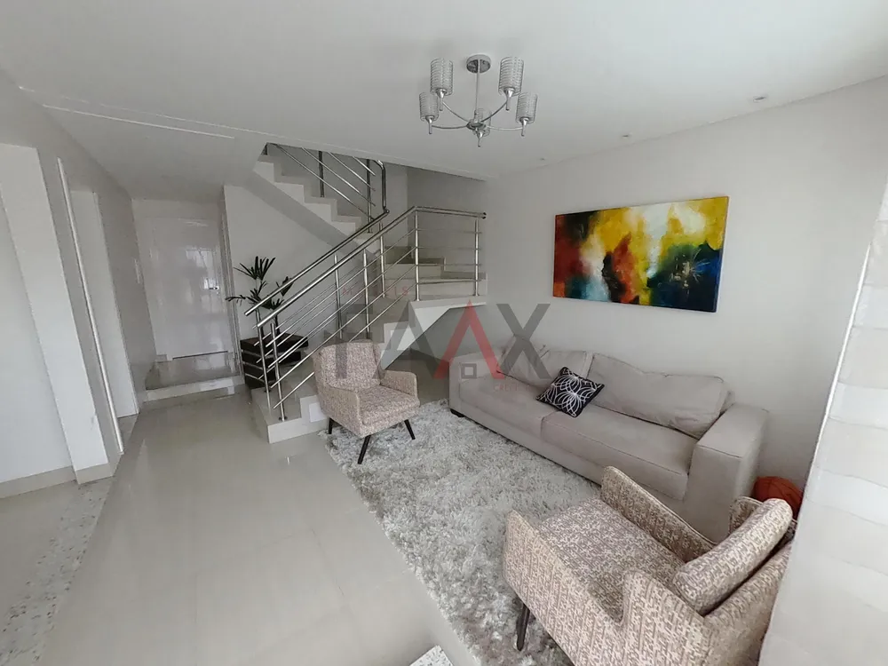 Sobrado, 3 quartos, 272 m² - Foto 2