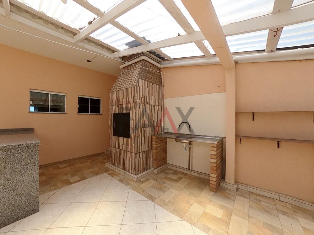 Sobrado à venda com 1 quarto, 250m² - Foto 1