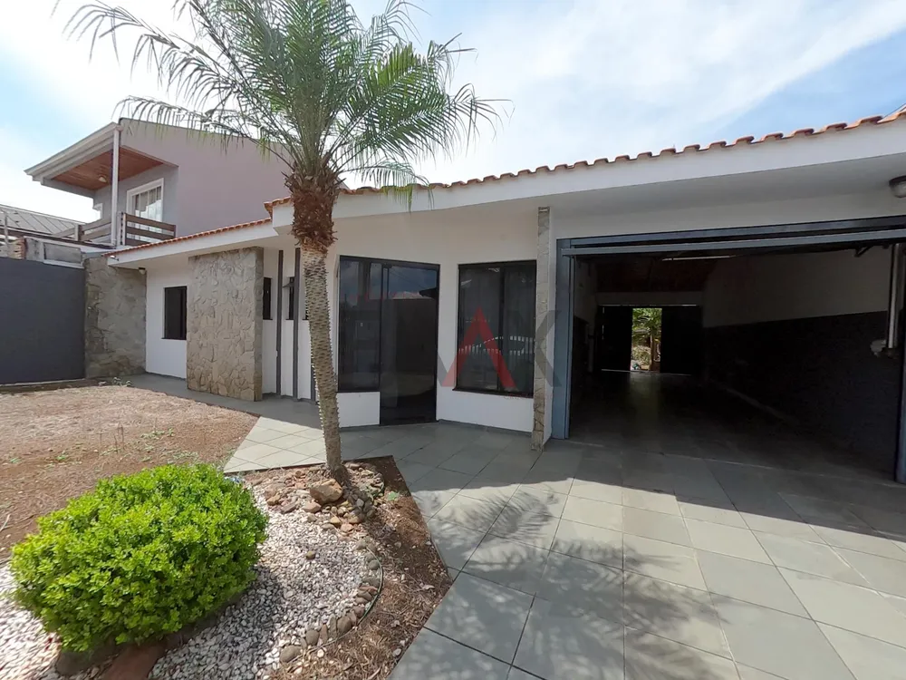 Casa, 2 quartos, 425 m² - Foto 1