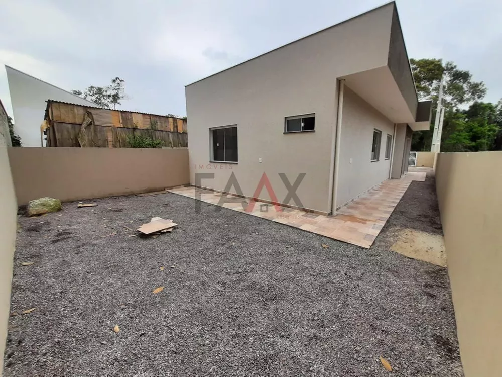 Casa à venda com 2 quartos, 82m² - Foto 3