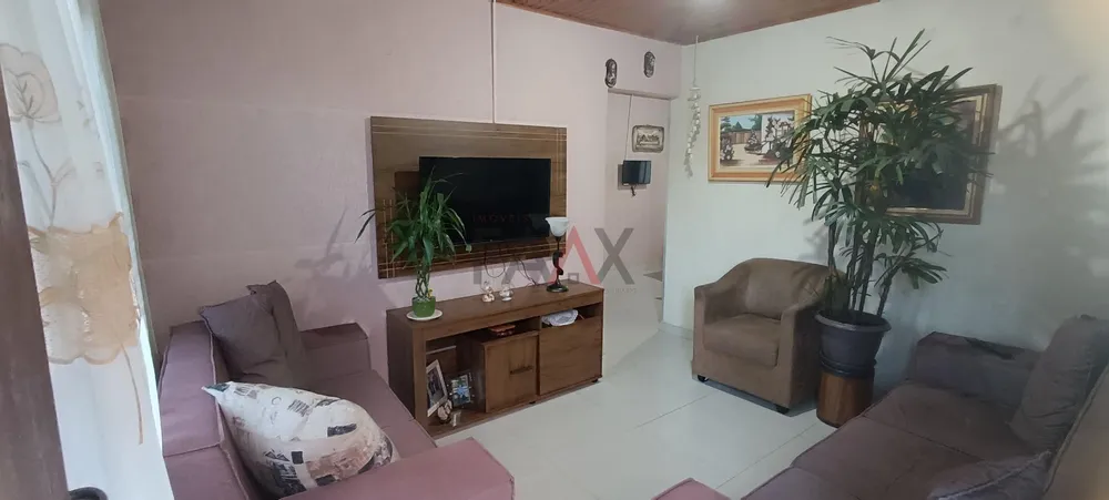 Casa, 3 quartos, 180 m² - Foto 1