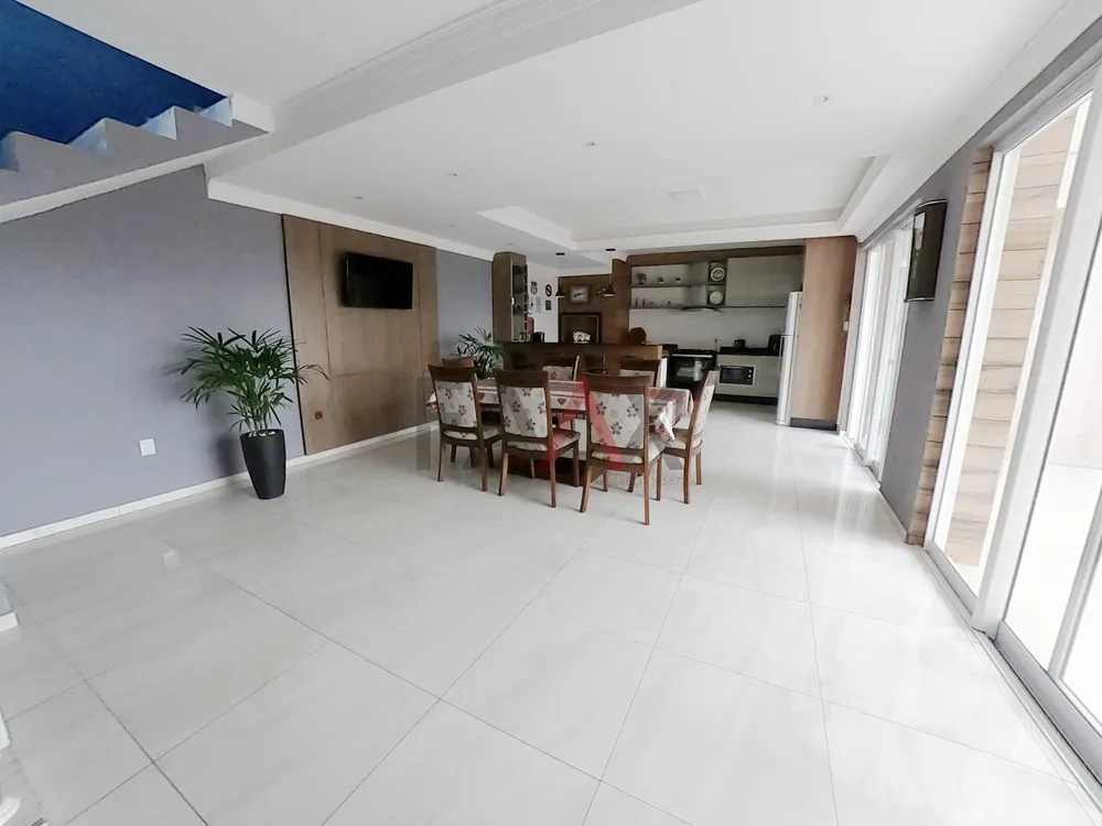 Sobrado, 3 quartos, 376 m² - Foto 4