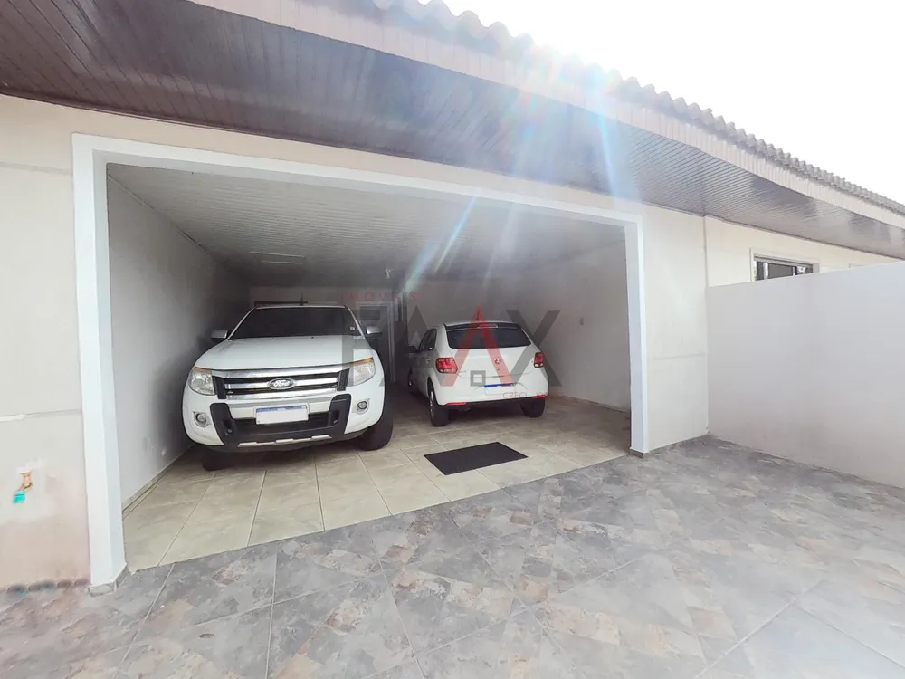 Sobrado, 3 quartos, 376 m² - Foto 1