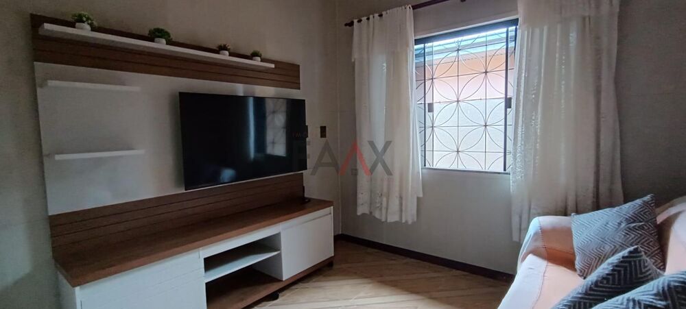 Casa à venda com 3 quartos, 168m² - Foto 11