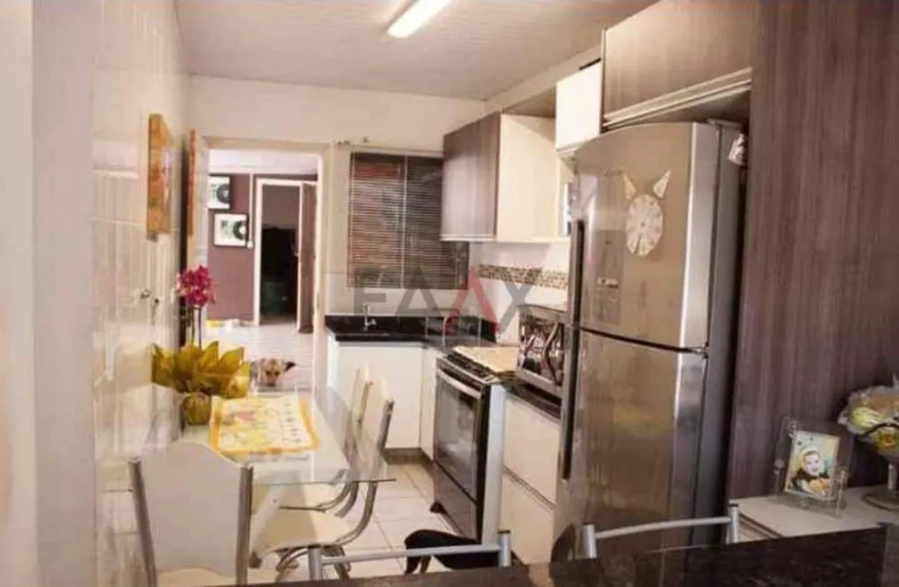 Casa, 5 quartos, 150 m² - Foto 2