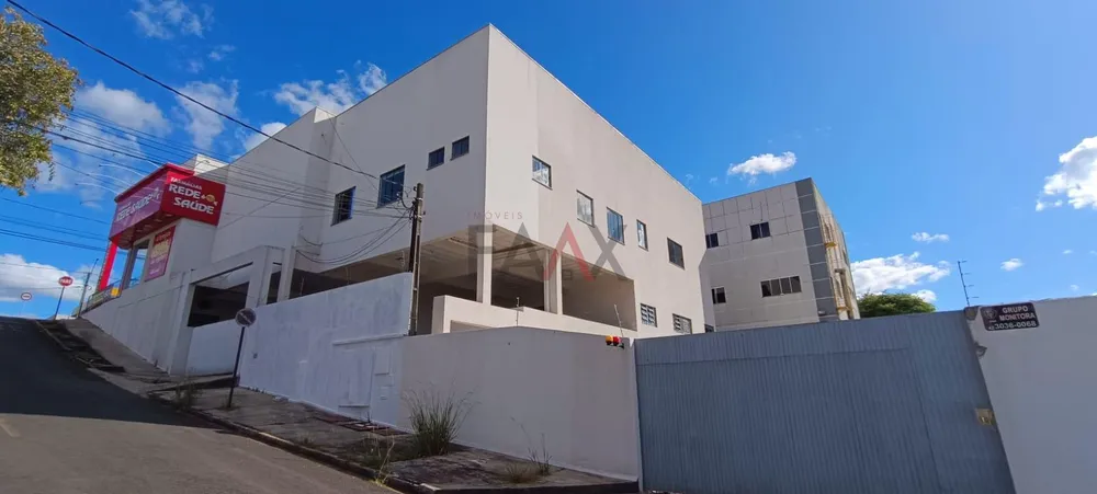 Sala-Conjunto, 200 m² - Foto 1