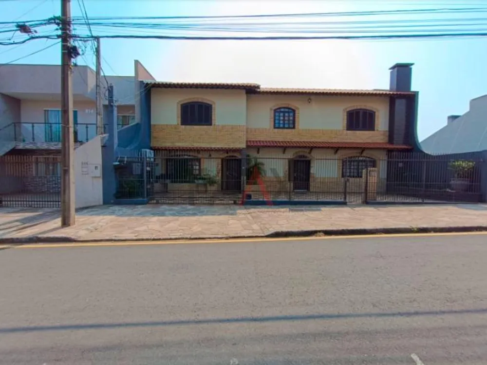 Sobrado, 2 quartos, 396 m² - Foto 1