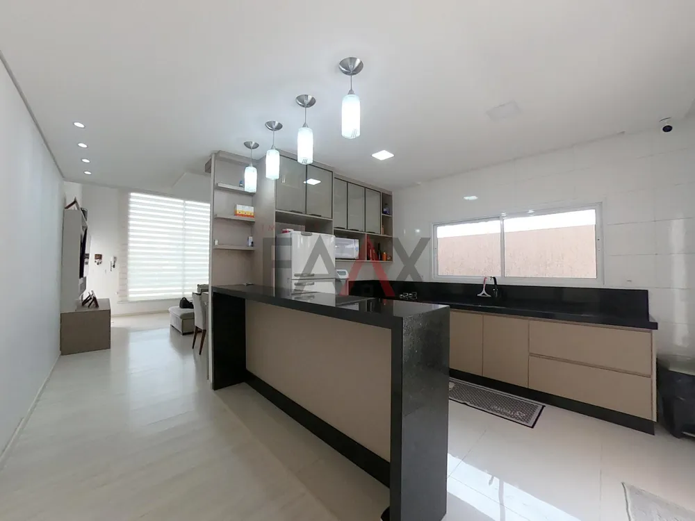 Casa, 2 quartos, 325 m² - Foto 4
