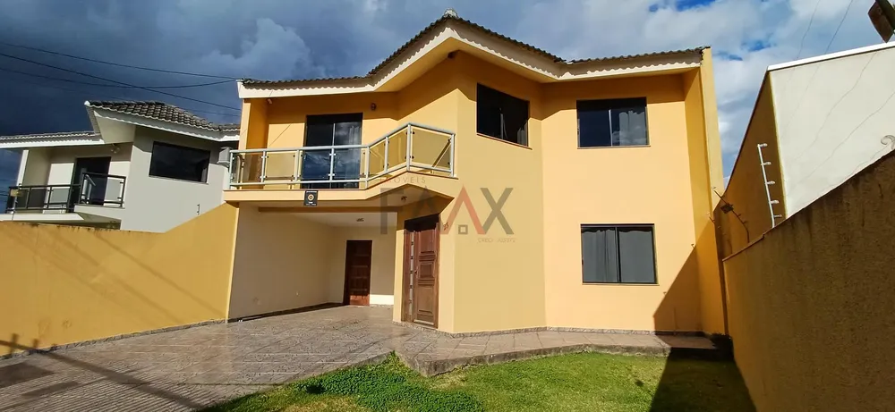 Sobrado, 3 quartos, 210 m² - Foto 1