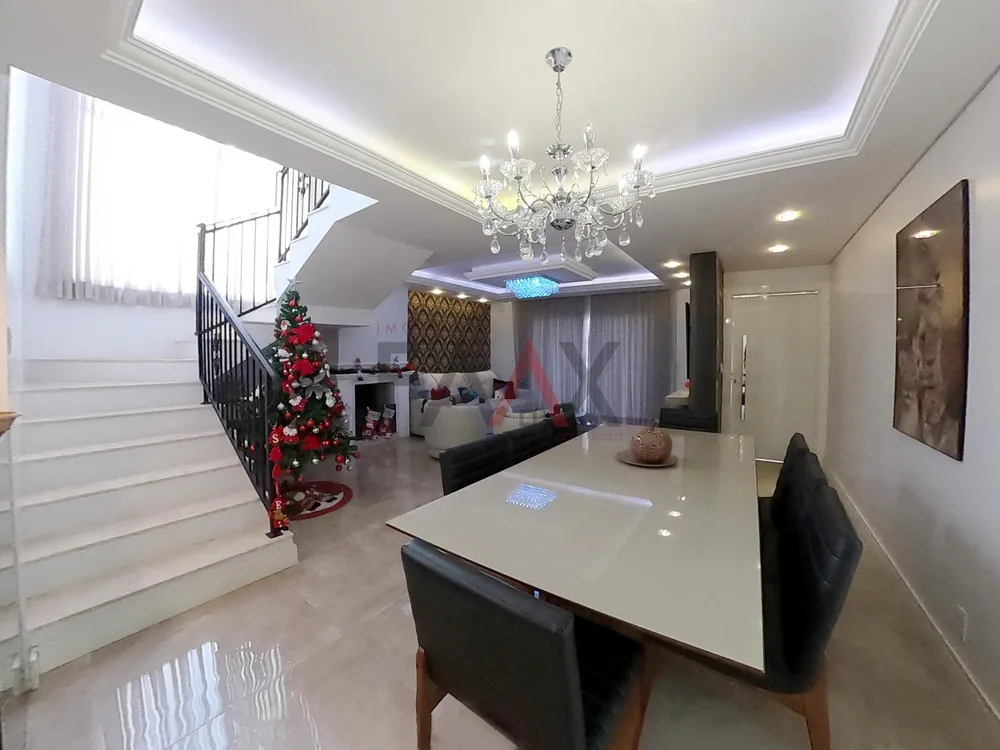 Sobrado, 2 quartos, 227 m² - Foto 2