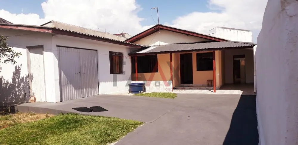 Casa, 4 quartos, 153 m² - Foto 1