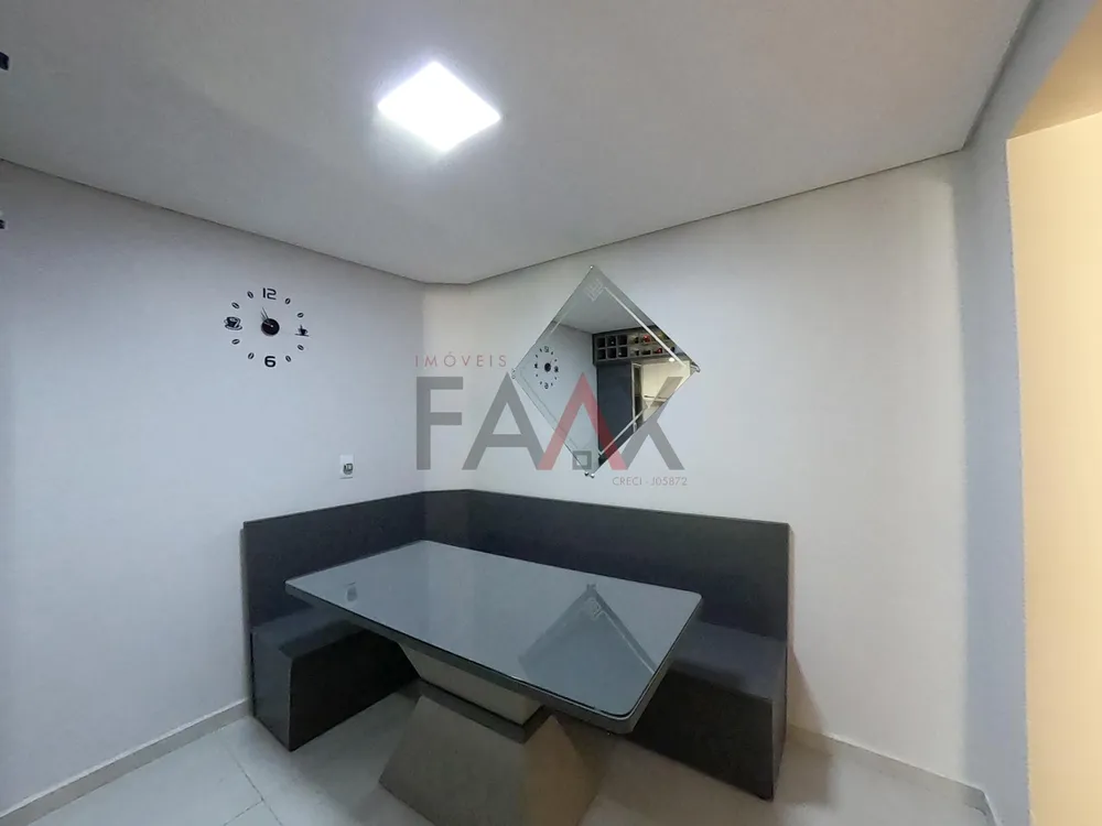 Sobrado, 3 quartos, 311 m² - Foto 2