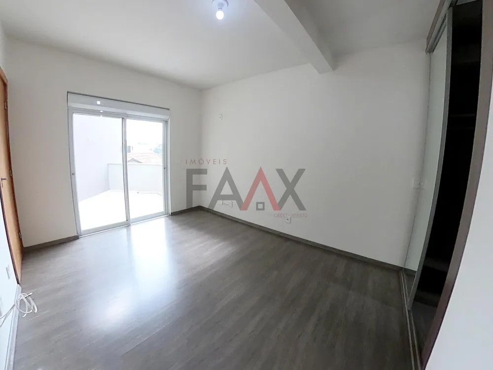 Sobrado, 3 quartos, 228 m² - Foto 3