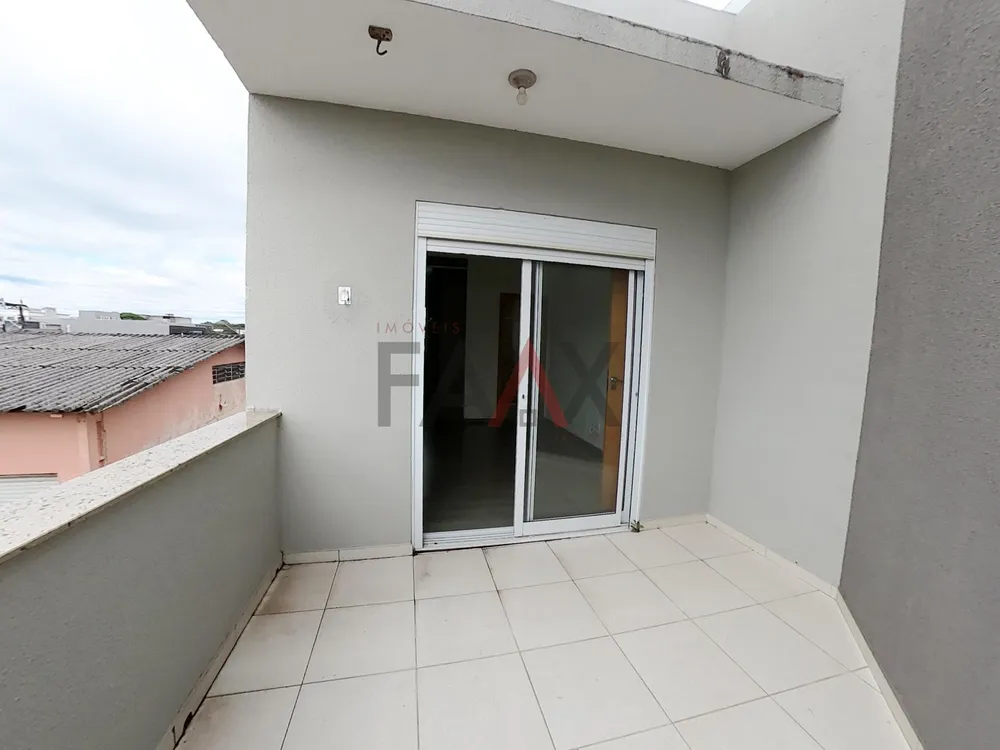 Sobrado, 3 quartos, 228 m² - Foto 1