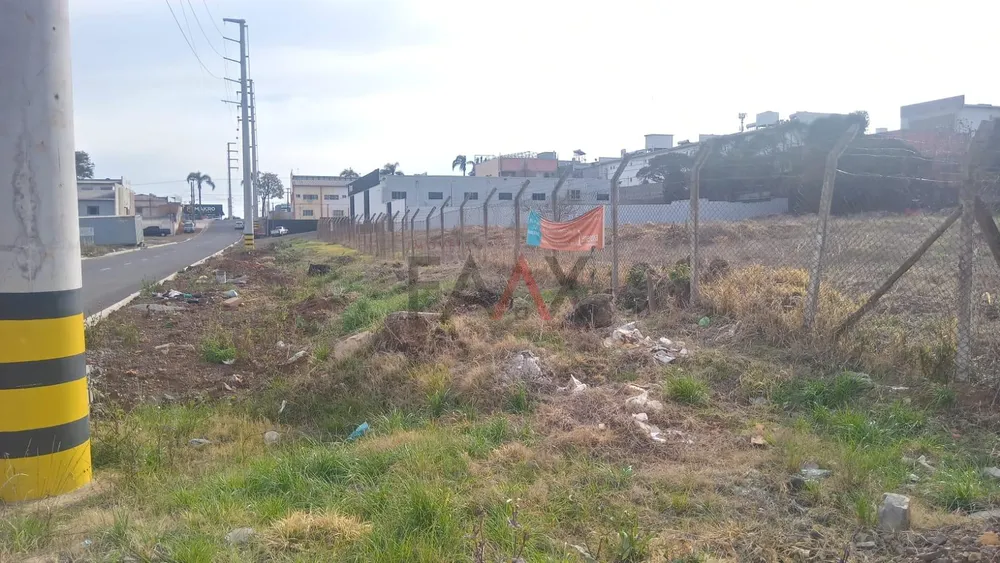 Terreno, 1600 m² - Foto 2
