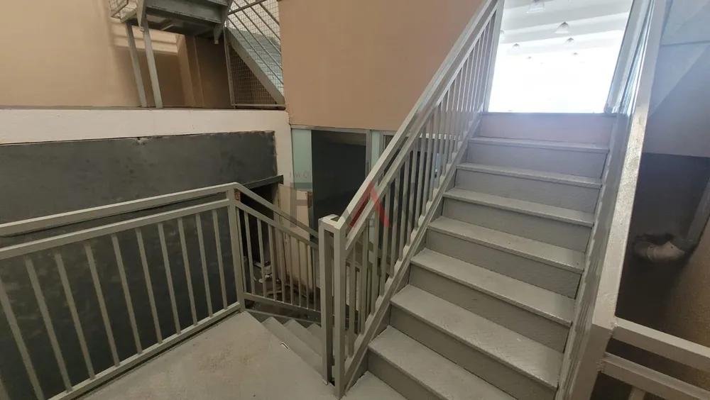 Sala-Conjunto, 877 m² - Foto 2