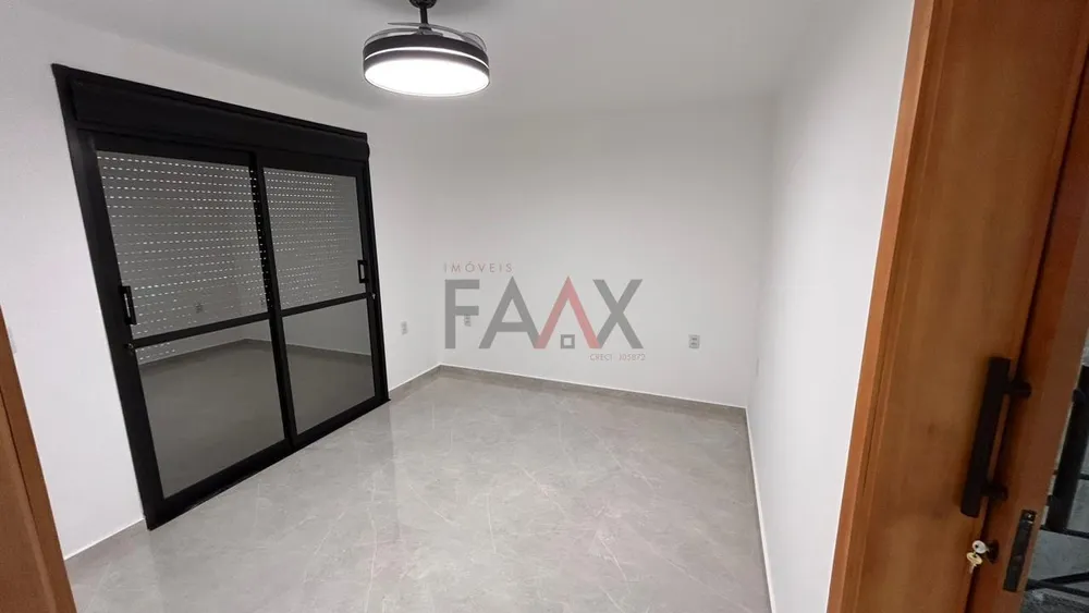 Casa, 2 quartos, 200 m² - Foto 2