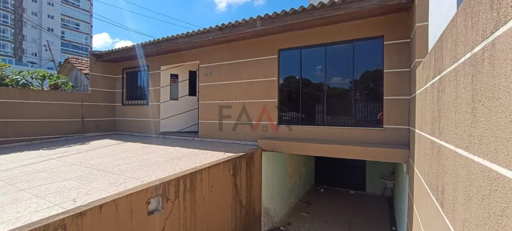 Casa, 4 quartos, 205 m² - Foto 1