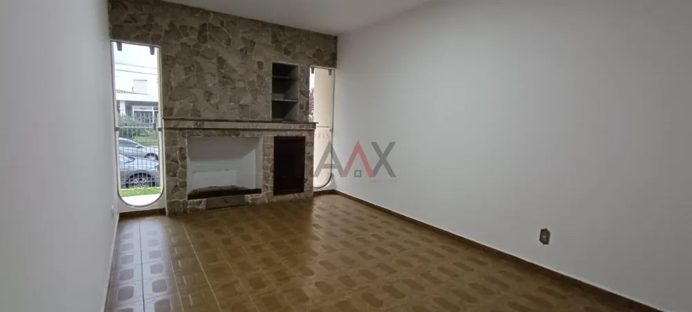 Casa, 2 quartos, 230 m² - Foto 1