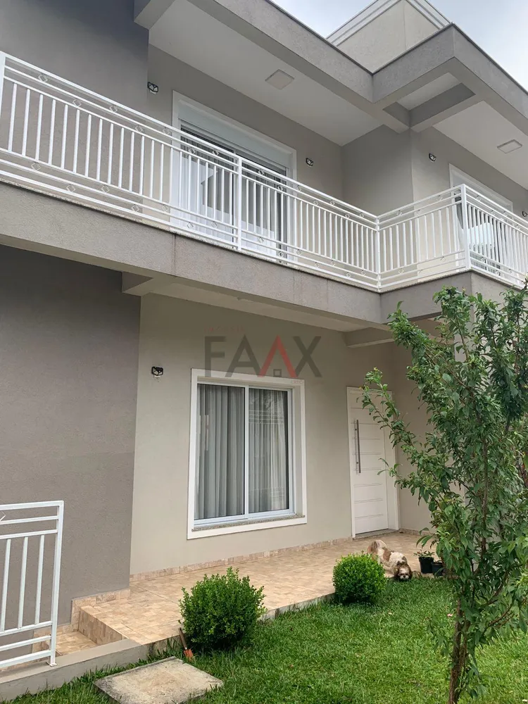 Sobrado, 2 quartos, 327 m² - Foto 1