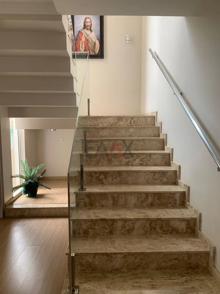 Sobrado, 2 quartos, 327 m² - Foto 6