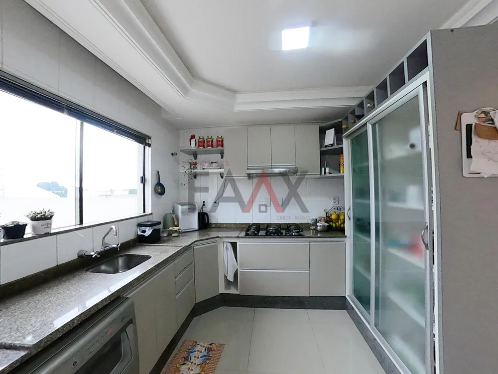 Sobrado, 2 quartos, 362 m² - Foto 2