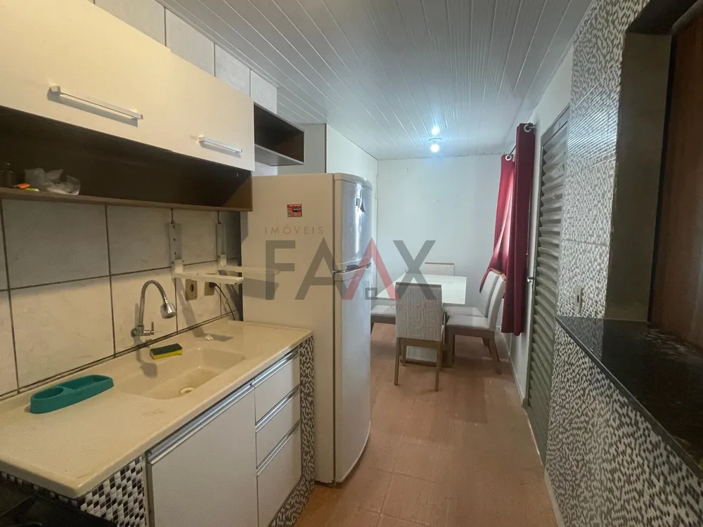 Casa, 3 quartos - Foto 2