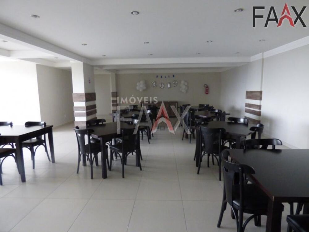 Apartamento à venda com 2 quartos, 106m² - Foto 2