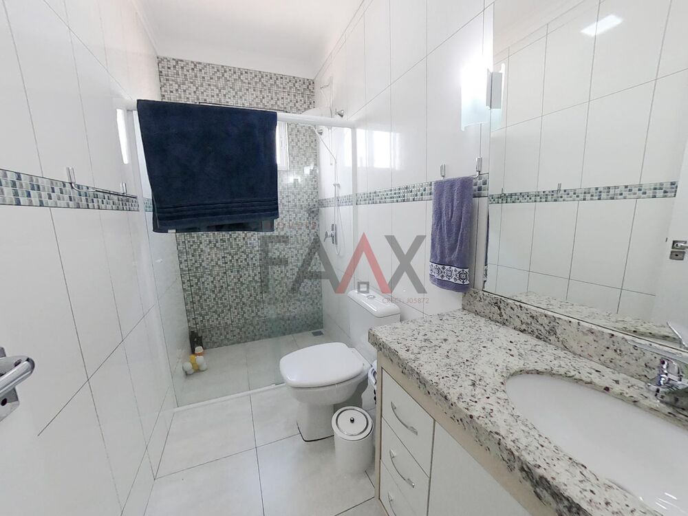 Sobrado à venda com 3 quartos, 376m² - Foto 3